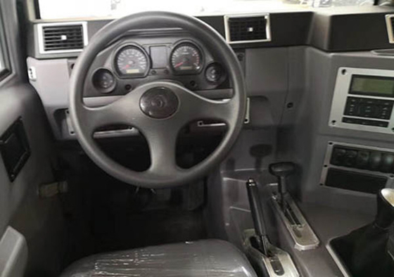 ऑफ रोड सैन्य वाहन टोही गश्ती कमांड पुलिस कार डबल रो 4x4 150HP