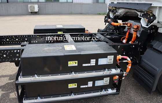 सिटी लॉजिस्टिक्स न्यू एनर्जी ईवी इलेक्ट्रिक कार्गो ट्रक 4x2 चेसिस 83.33kwh BYD बैटरी