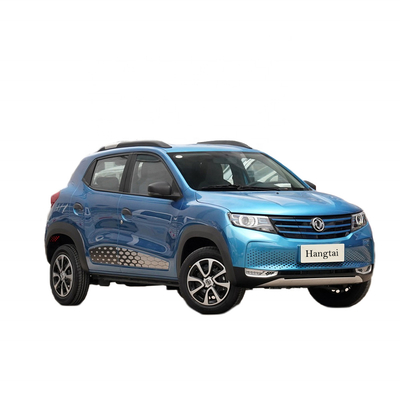 4 सीट्स प्योर इलेक्ट्रिक कार एसयूवी FWD ड्राइव व्हीलबेस 2423mm फास्ट चार्जिंग 0.5H