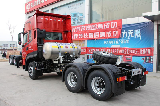 एलएनजी 6x4 हैवी ड्यूटी ट्रैक्टर ट्रक 470hp ट्रैक्शन मास 39.5 टन रसद परिवहन