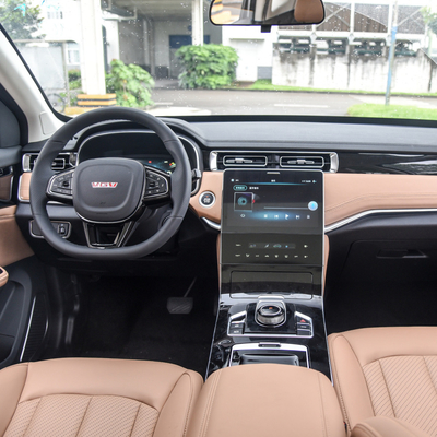 VGV 8AT 5 डोर 7 सीट्स SUV FWD स्टैंडर्ड अराउंड व्यू मॉनिटर गैसोलीन पावर 2.0T